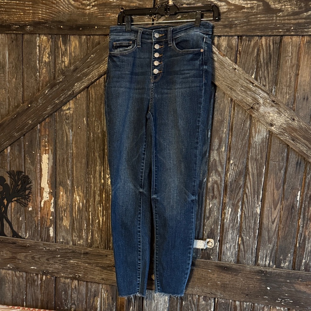 Judy Blue Indigo High-Rise Button-Fly Skinny Jeans Frayed Hem. 5/27